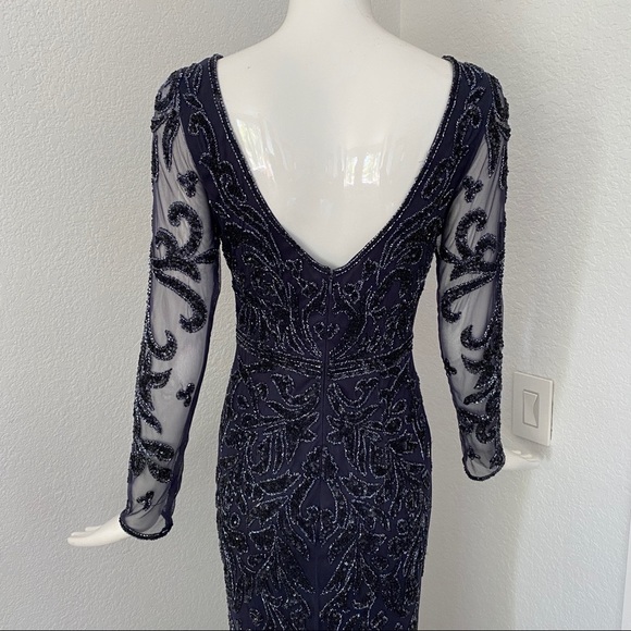 Embroidery beaded Embellished Navy evening dress - Picture 8 of 8